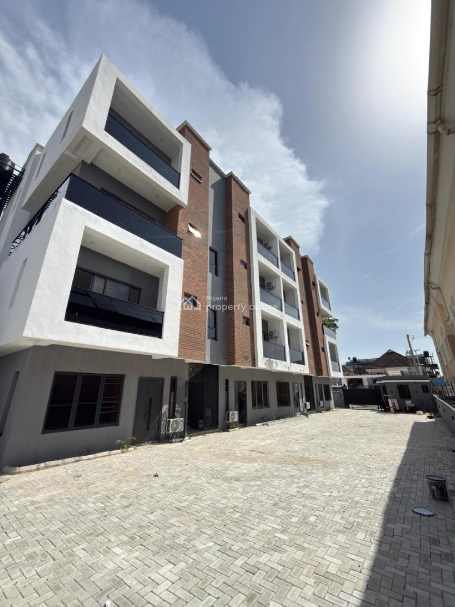 Newly Built 3 Bedroom Maisonette with Bq, Lekki Phase 1, Lekki, Lagos, House for Rent