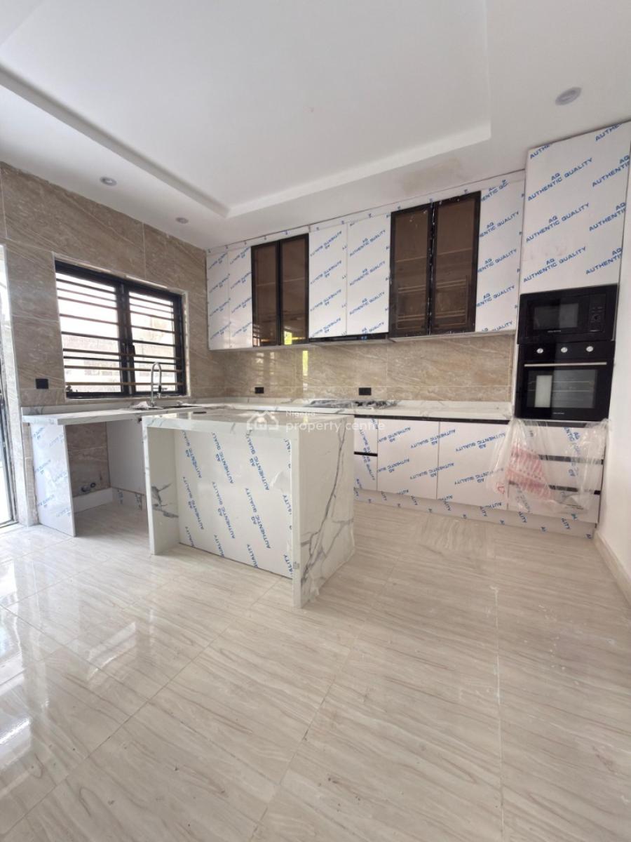 Newly Built 3 Bedroom Maisonette with Bq, Lekki Phase 1, Lekki, Lagos, House for Rent