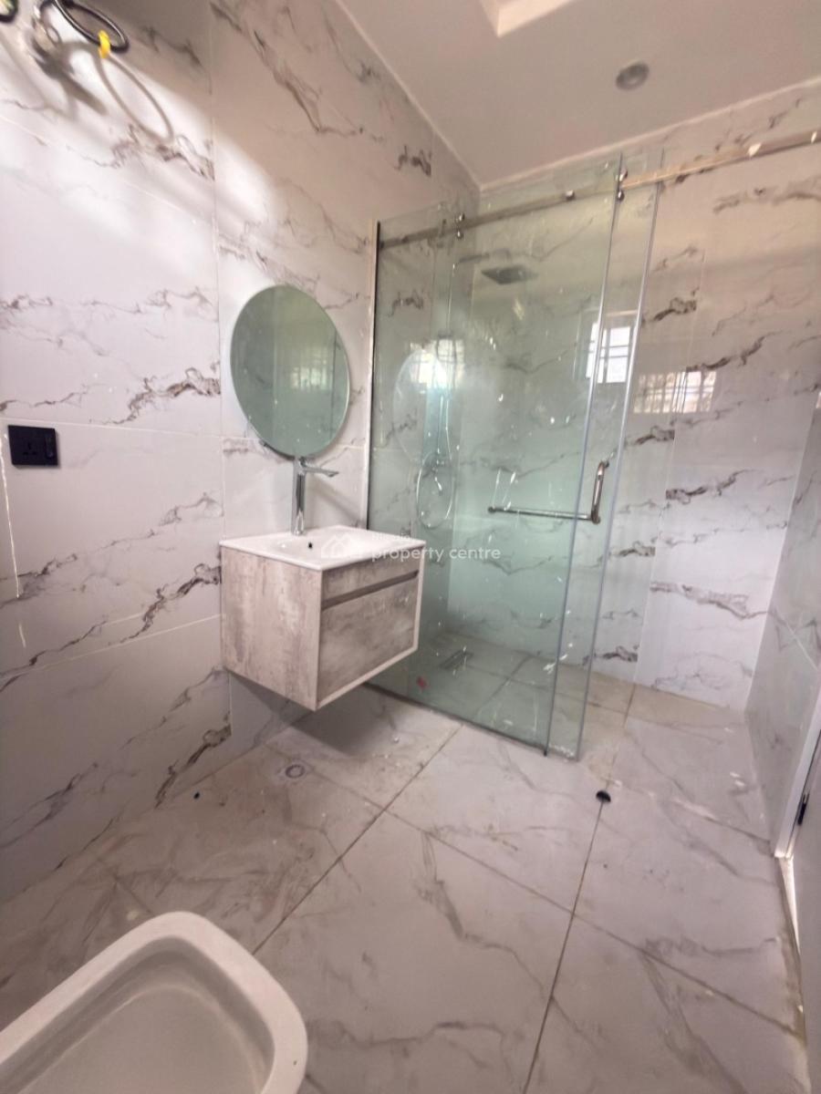 Newly Built 3 Bedroom Maisonette with Bq, Lekki Phase 1, Lekki, Lagos, House for Rent