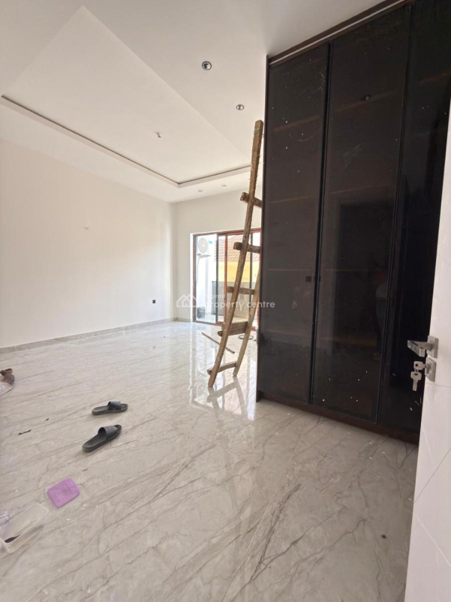 Newly Built 3 Bedroom Maisonette with Bq, Lekki Phase 1, Lekki, Lagos, House for Rent