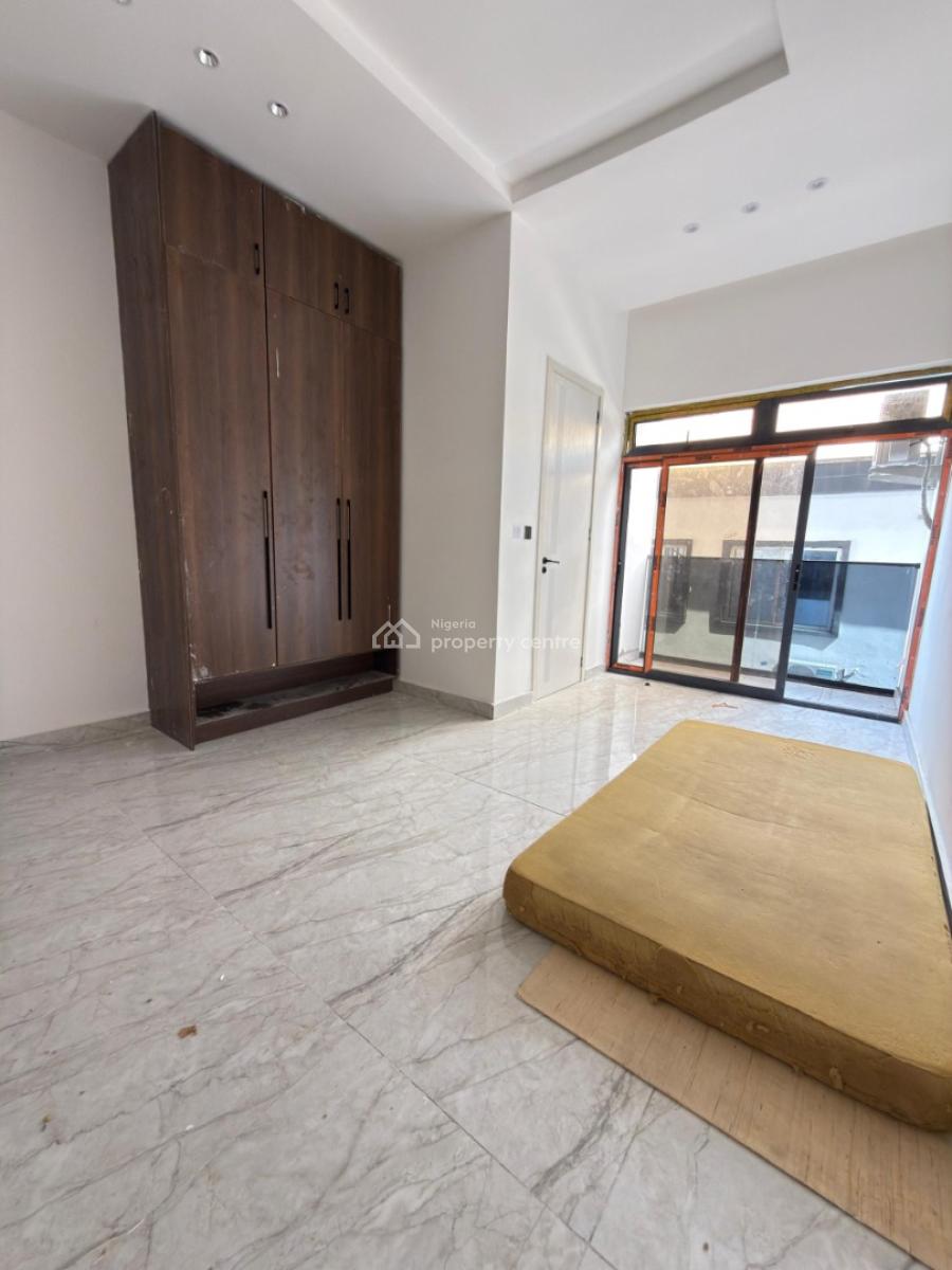 Newly Built 3 Bedroom Maisonette with Bq, Lekki Phase 1, Lekki, Lagos, House for Rent