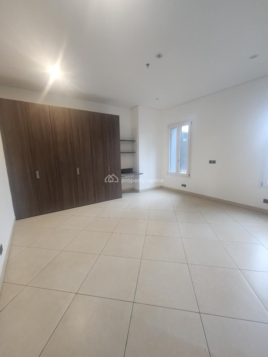 Luxury 3 Bedroom Flat with Bq and Private Garden, Old Ikoyi, Ikoyi, Lagos, Flat / Apartment for Rent