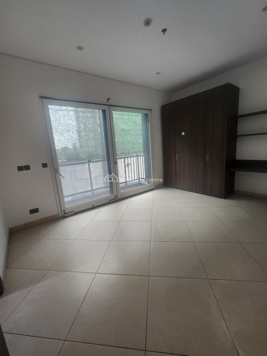 Luxury 3 Bedroom Flat with Bq and Private Garden, Old Ikoyi, Ikoyi, Lagos, Flat / Apartment for Rent