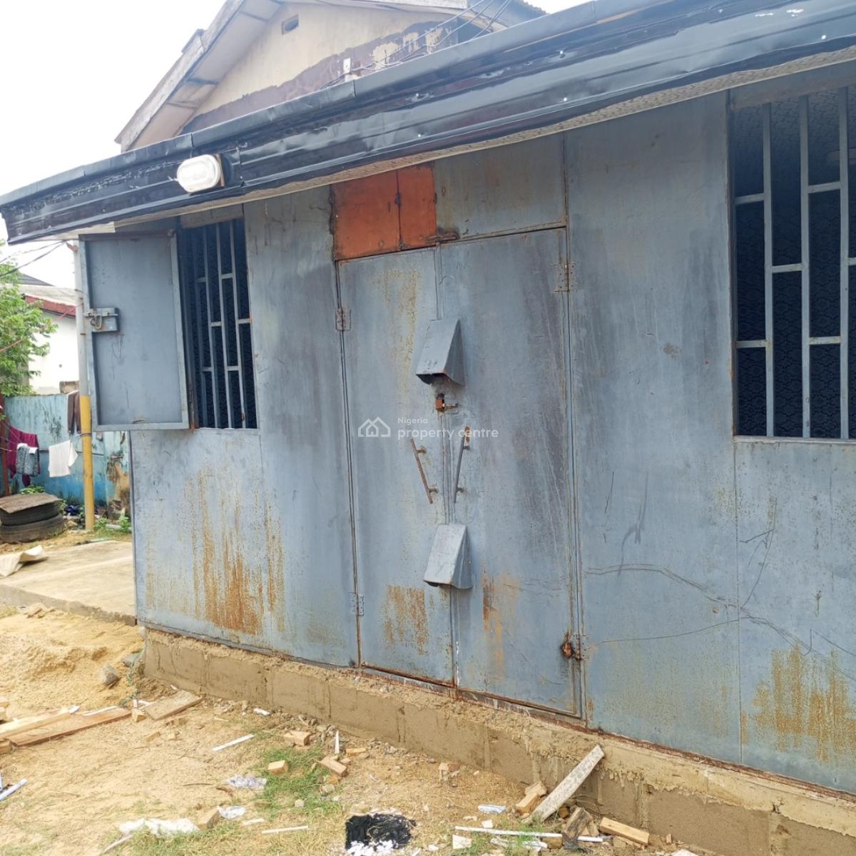 Spacious and Sharp Shop, Ado Road, Ajah, Lagos, Shop for Rent