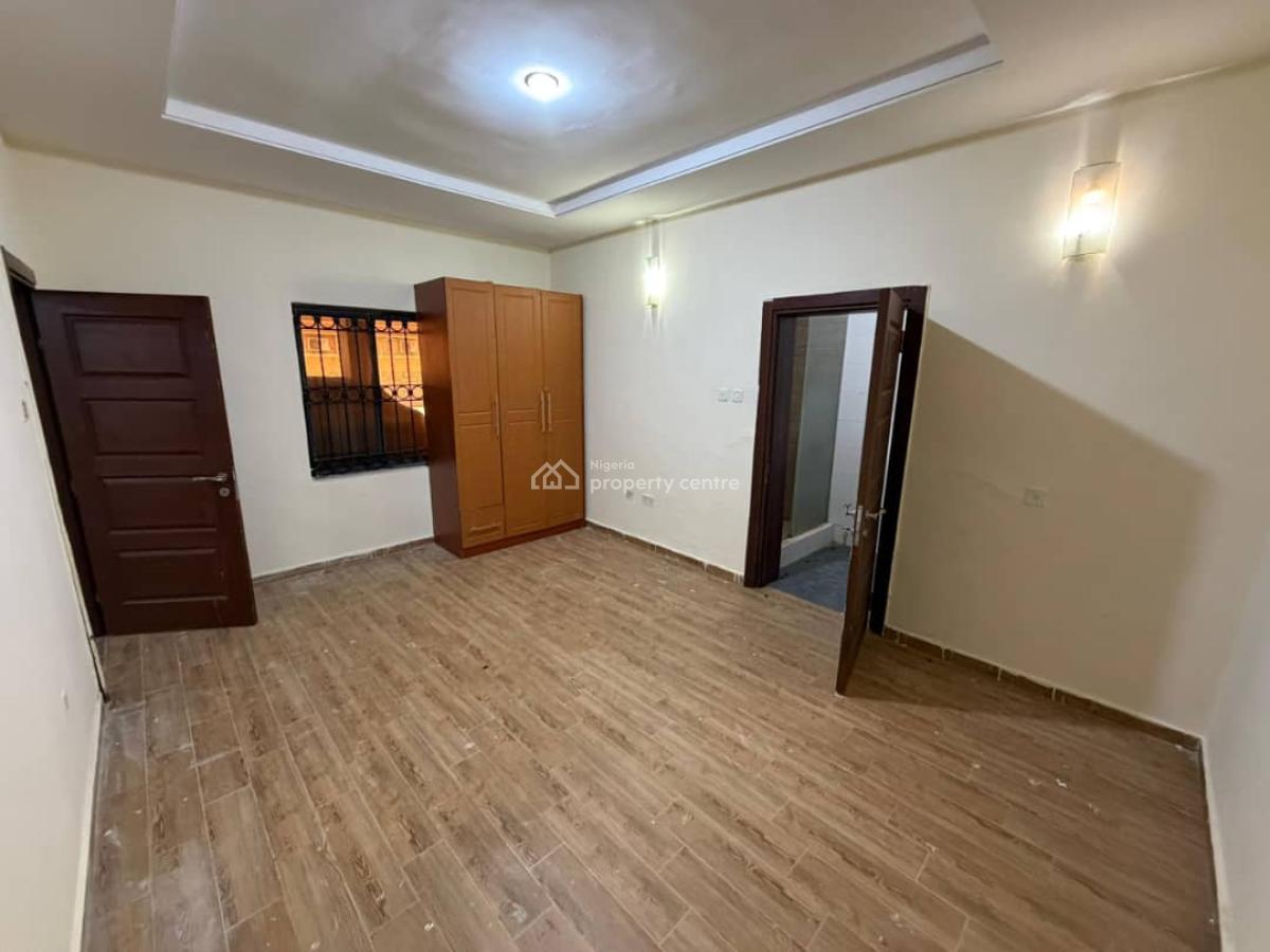 Nice and Fully Serviced 1 Bedroom Apartment with a Pool  Location: Vic, Lekki Phase 1, Lekki, Lagos, Mini Flat (room and Parlour) for Rent