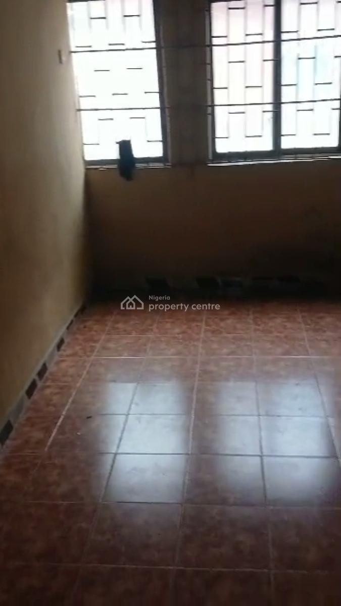 3 Bedroom Apartment in an Estate, Off College Road, Ogba, Ikeja, Lagos, Flat / Apartment for Rent