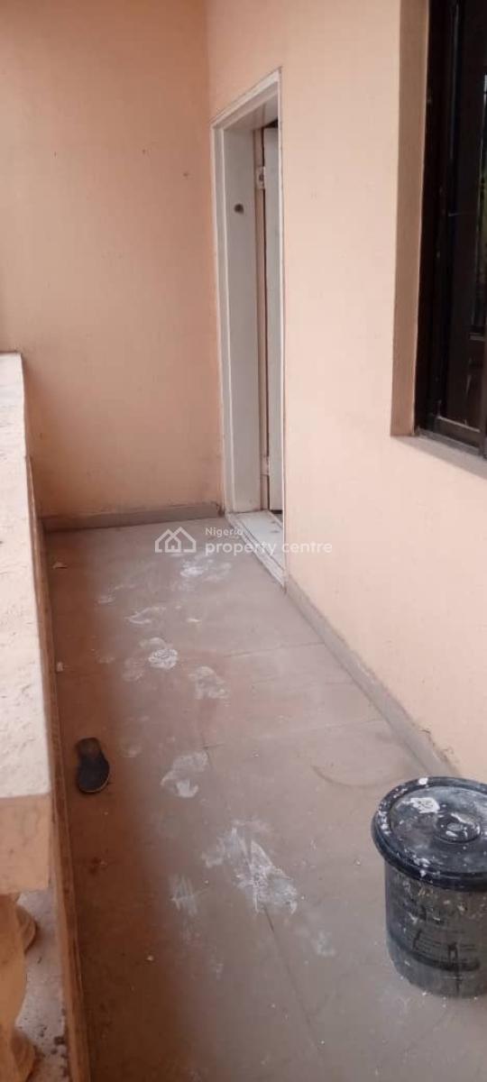 Three Bedrooms Flat in a Good Environment, Off Morovia Wuse 2, Wuse 2, Abuja, Flat / Apartment for Rent