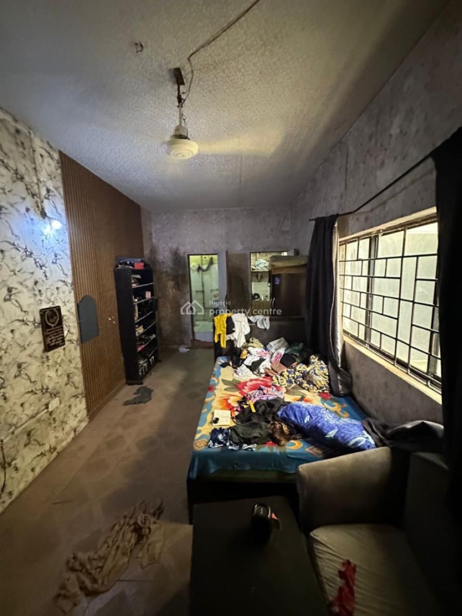a Clean Self Contain in a Serene Environment, 6th Avenue, Gwarinpa, Abuja, Self Contain (single Rooms) for Rent