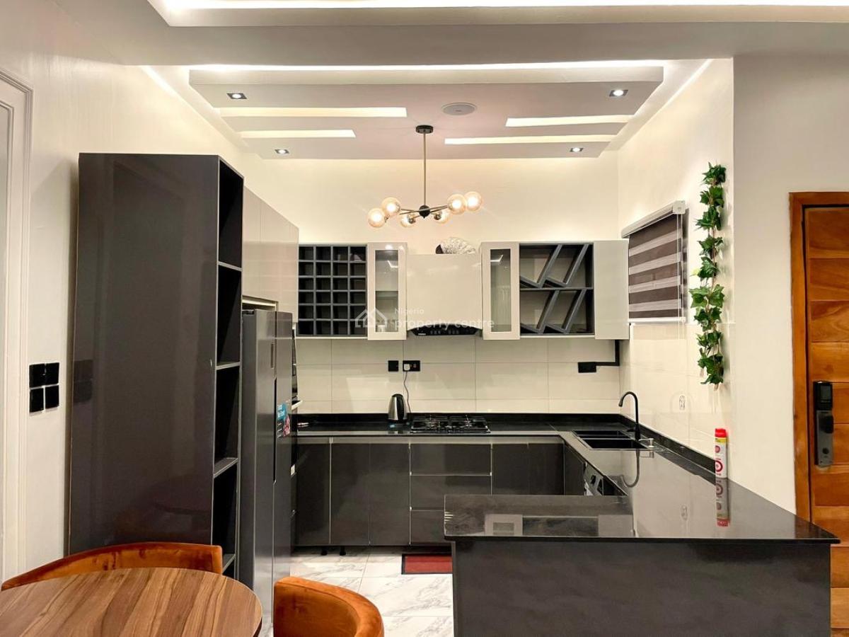 Fully Furnished 2bedroom Apartment with Pool, Ilasan, Lekki, Lagos, Flat / Apartment for Rent