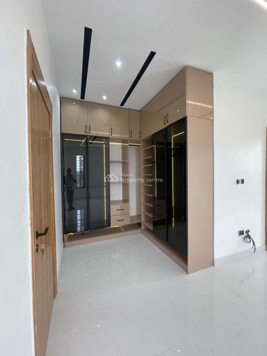 Gorgeous 4bedroom Terrace Duplex, Ikota, Lekki, Lagos, Terraced Duplex for Sale