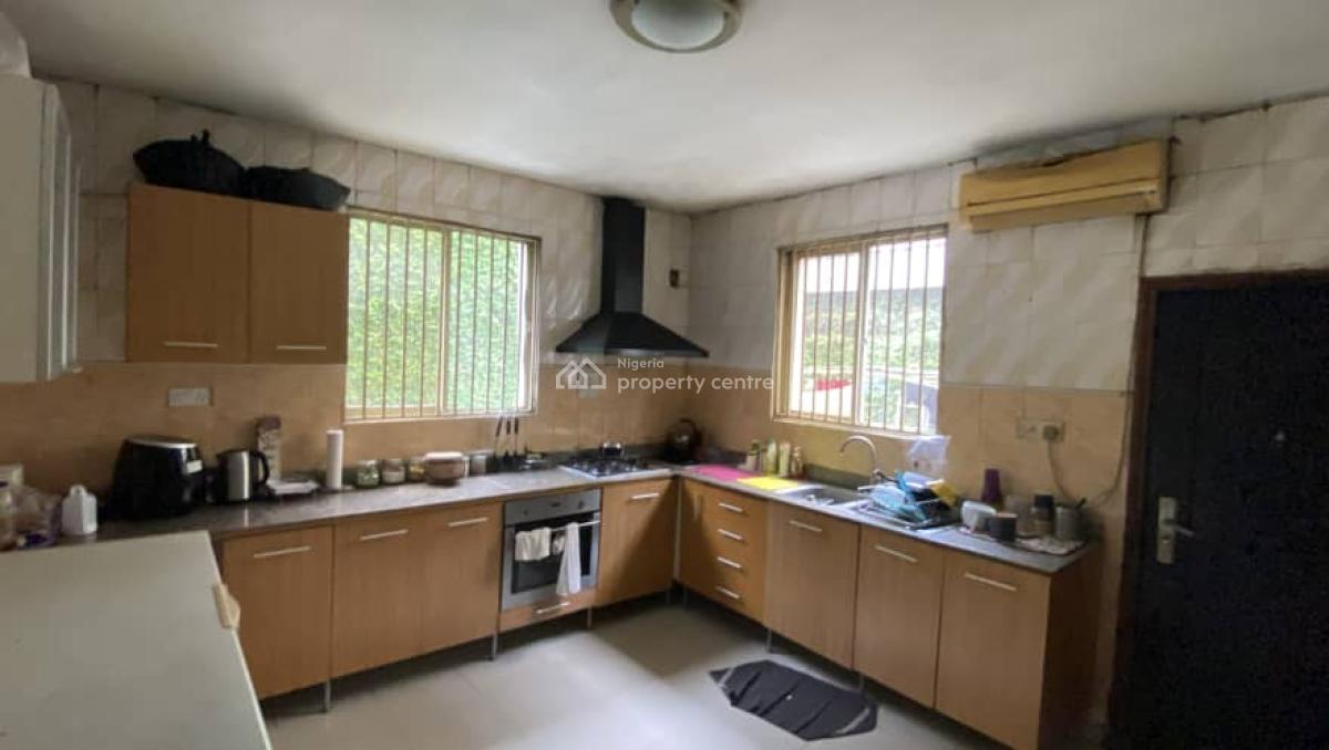 Nicely Finished 4 Bedroom Semi-detached House with a Room Bq, Lekki Phase 1, Lekki, Lagos, Semi-detached Duplex for Sale