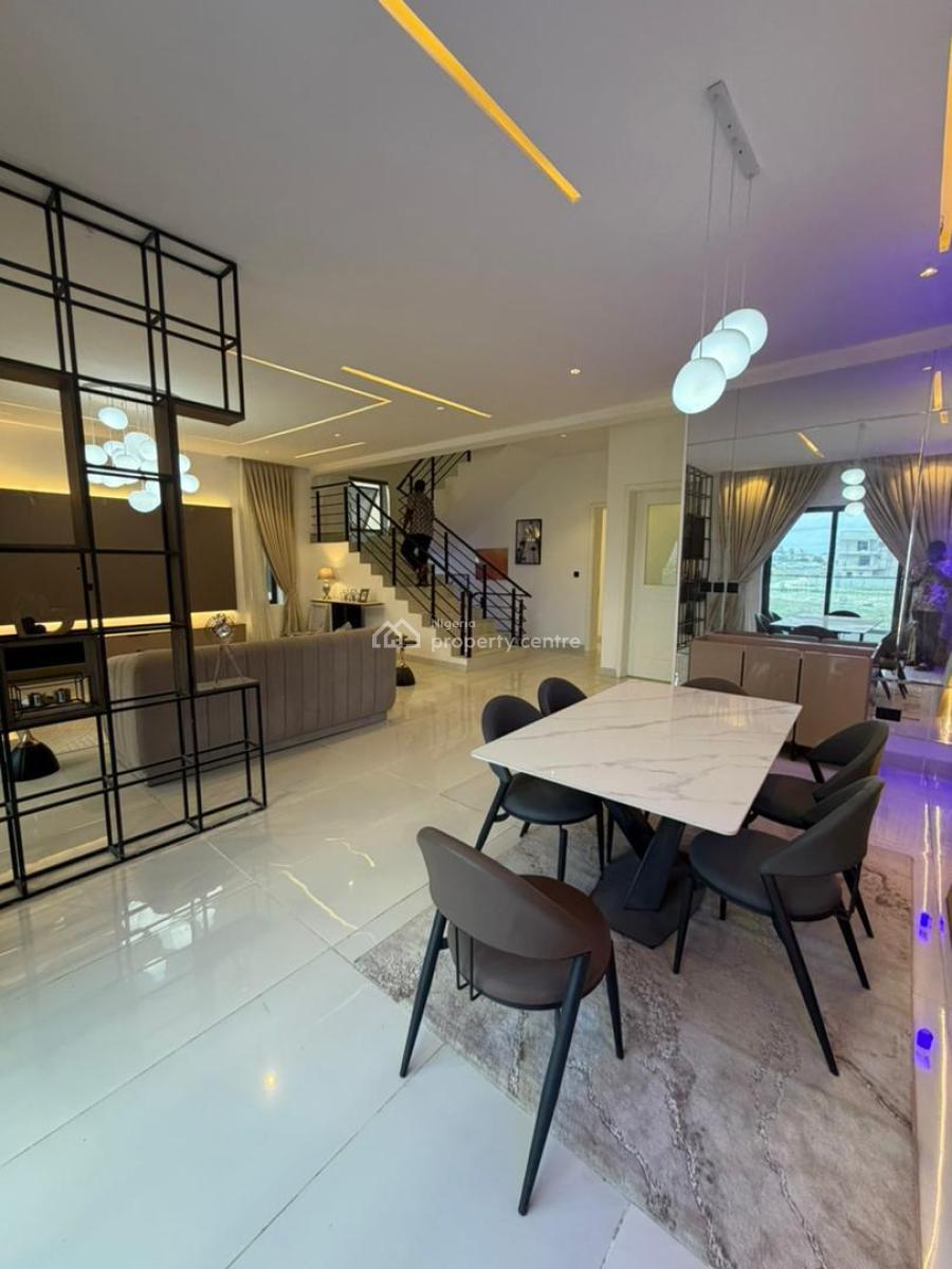 *one of a Kind 4 Bedroom Semi Detached with, Lekki Phase 1, Lekki, Lagos, Semi-detached Duplex for Sale