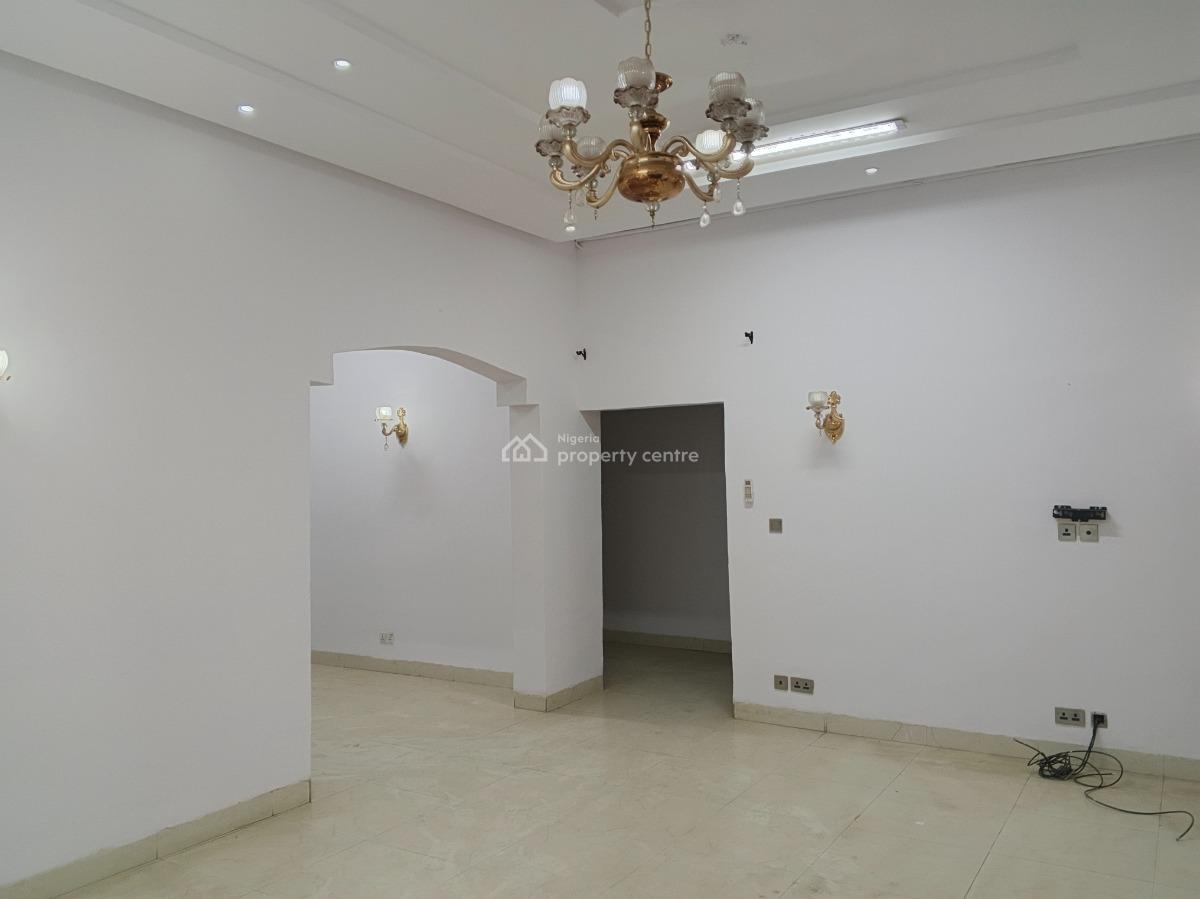 Relatively New 3 Bedroom Flat Located in a Serene Secured Neighborhood, Ikeja Gra, Ikeja Gra, Ikeja, Lagos, House for Rent