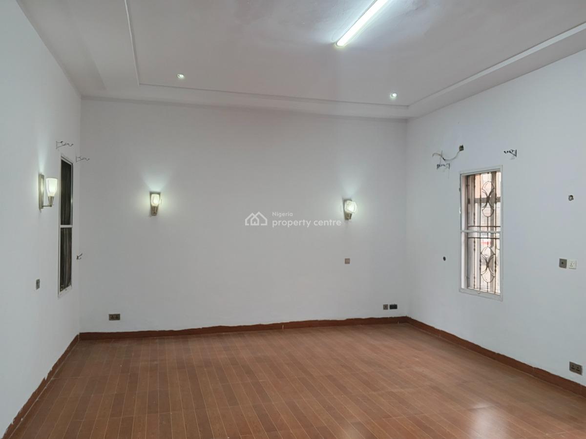 Relatively New 3 Bedroom Flat Located in a Serene Secured Neighborhood, Ikeja Gra, Ikeja Gra, Ikeja, Lagos, House for Rent