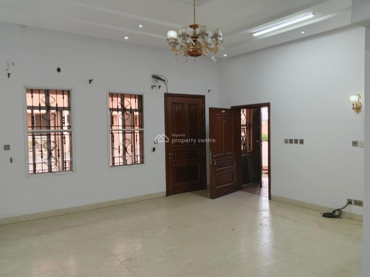 Relatively New 3 Bedroom Flat Located in a Serene Secured Neighborhood, Ikeja Gra, Ikeja Gra, Ikeja, Lagos, House for Rent