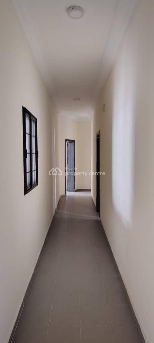 3 Bedroom Flat with a Room Bq, Off Admiralty Way, Lekki, Lagos, Flat / Apartment for Rent