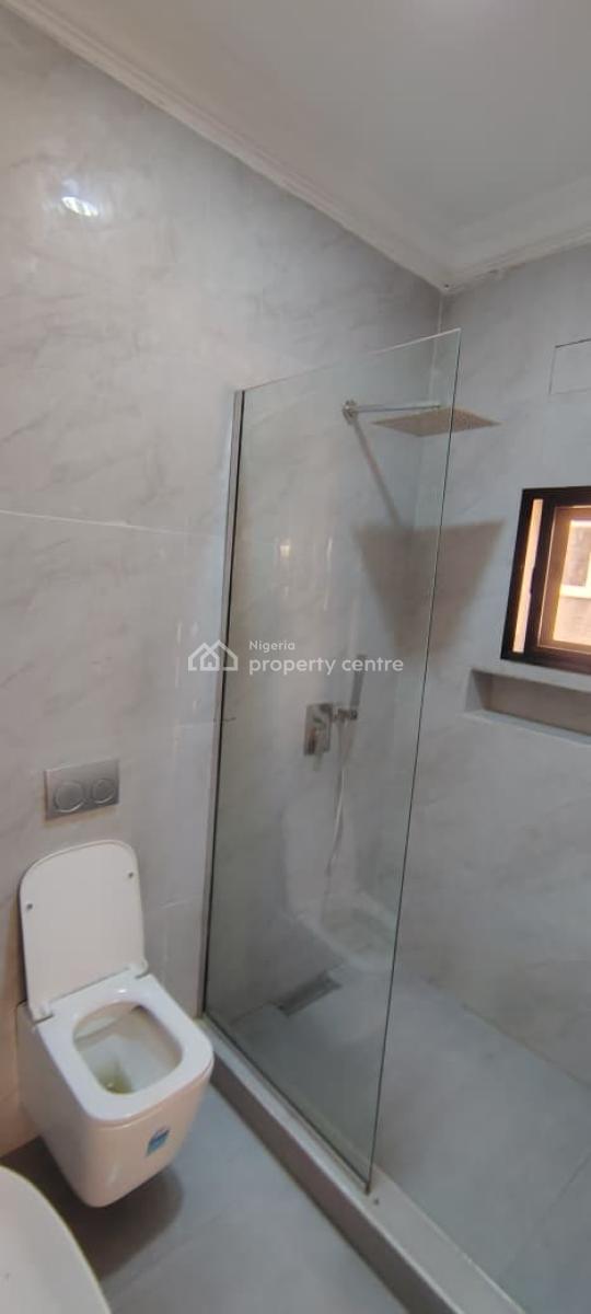 3 Bedroom Flat with a Room Bq, Off Admiralty Way, Lekki, Lagos, Flat / Apartment for Rent