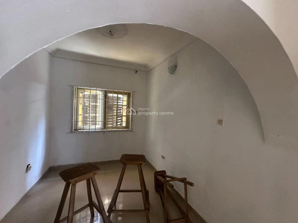 Luxury 3-bedroom Flat with Excellent Facility, Agungi, Lekki, Lagos, Flat / Apartment for Rent