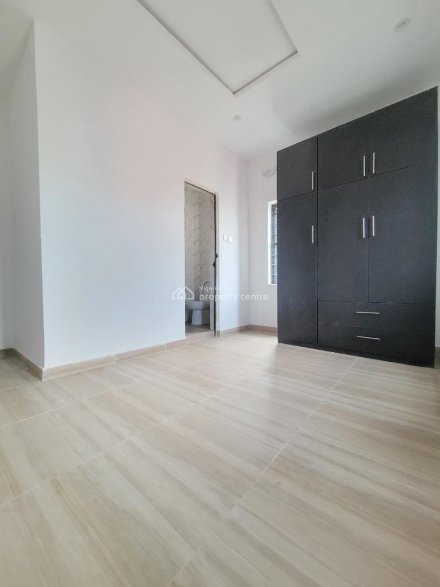 Standard and Clean 2 Bedroom Apartment, Badore, Ajah, Lagos, Flat / Apartment for Rent