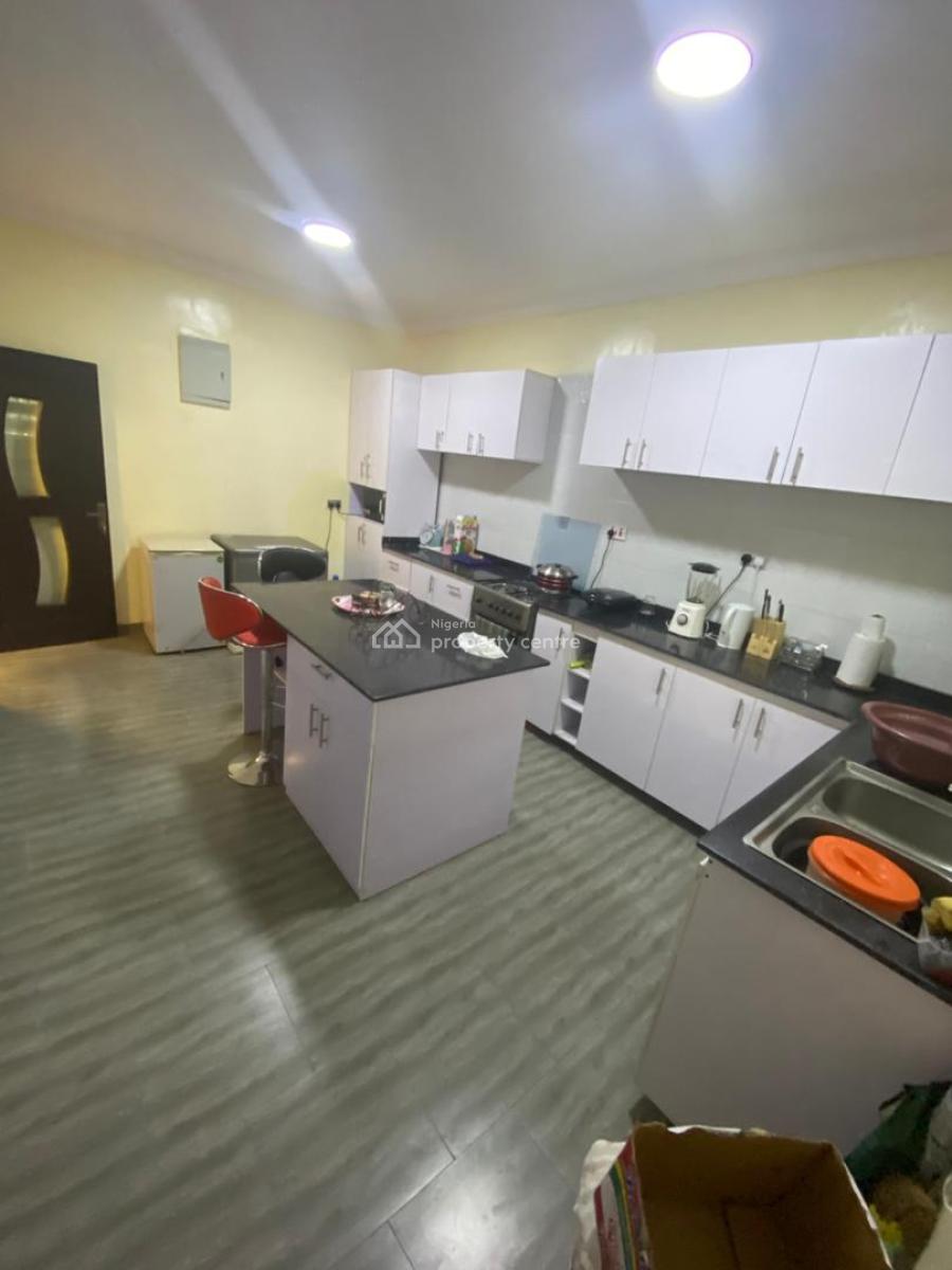 Fully Furnished 3 Bedroom Flat Apartment, Adeniyi Jones, Ikeja, Lagos, Flat / Apartment for Rent