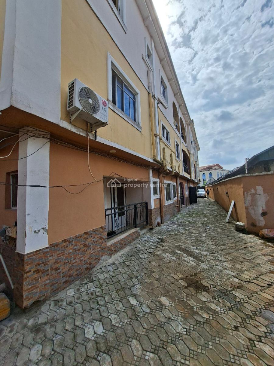 Decent Block of 11flats in an Estate, Greenfield Estate, Ago Palace, Isolo, Lagos, Block of Flats for Sale