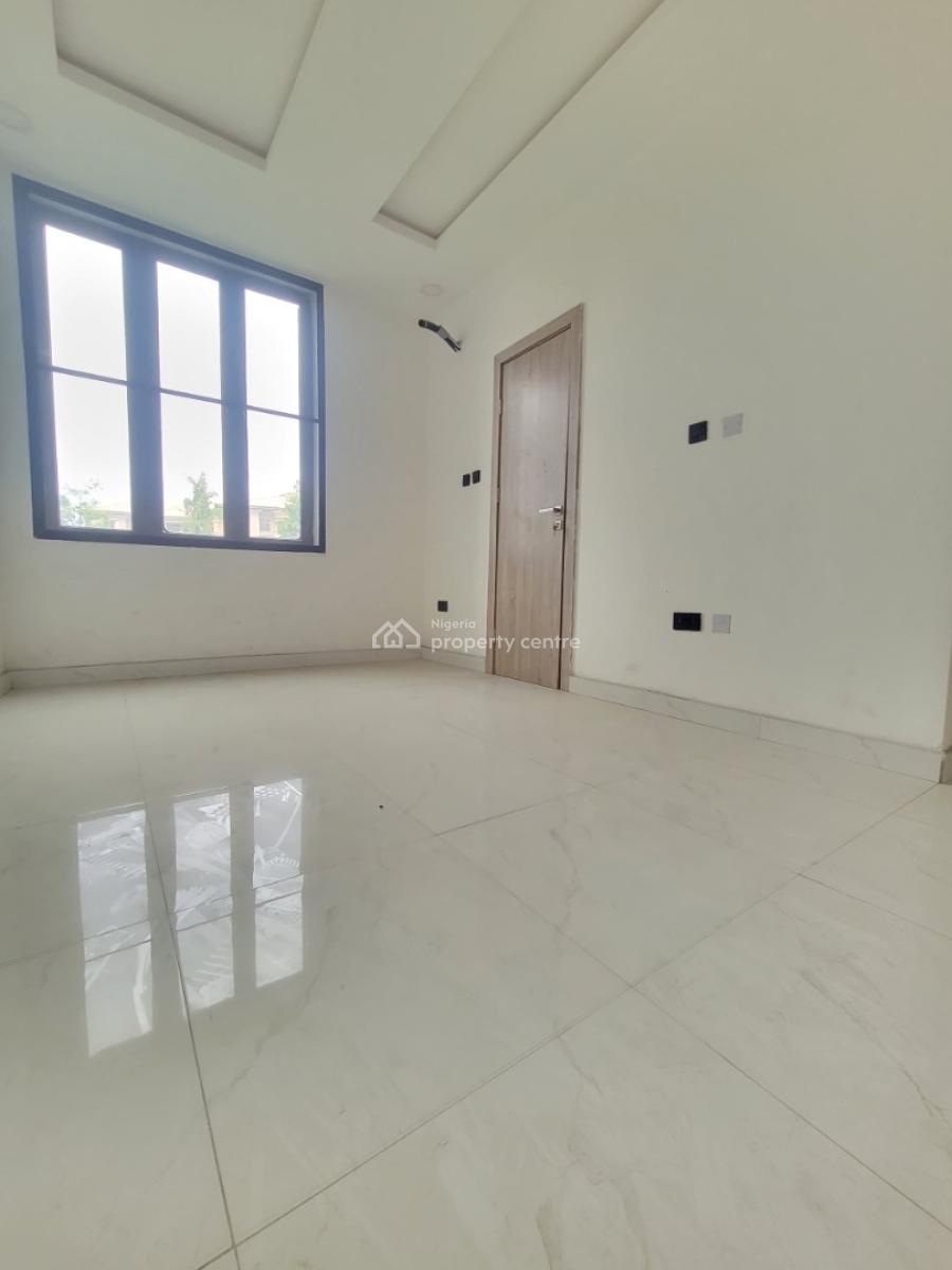 Clean and Spacious 5 Bedroom Terrace Duplex, Thomas Estate, Ajah, Lagos, Terraced Duplex for Sale