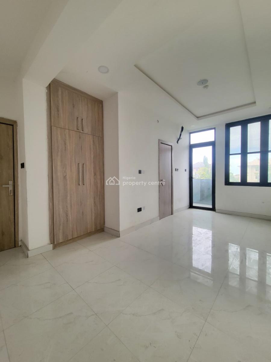 Clean and Spacious 5 Bedroom Terrace Duplex, Thomas Estate, Ajah, Lagos, Terraced Duplex for Sale