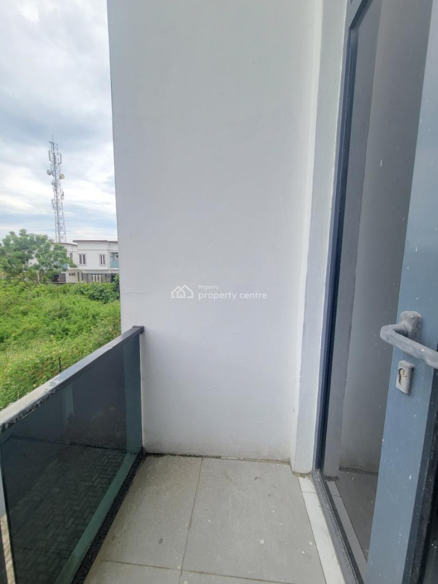 Clean and Spacious 5 Bedroom Terrace Duplex, Thomas Estate, Ajah, Lagos, Terraced Duplex for Sale