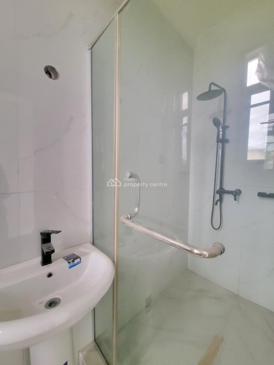 Clean and Spacious 5 Bedroom Terrace Duplex, Thomas Estate, Ajah, Lagos, Terraced Duplex for Sale