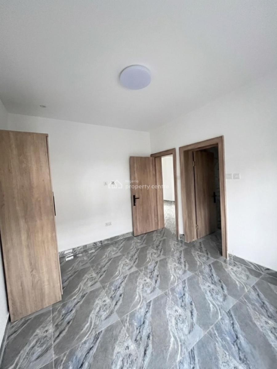 a Well Built Mini Flat, By Happy Land, Lekki Phase 2, Lekki, Lagos, Mini Flat (room and Parlour) for Rent