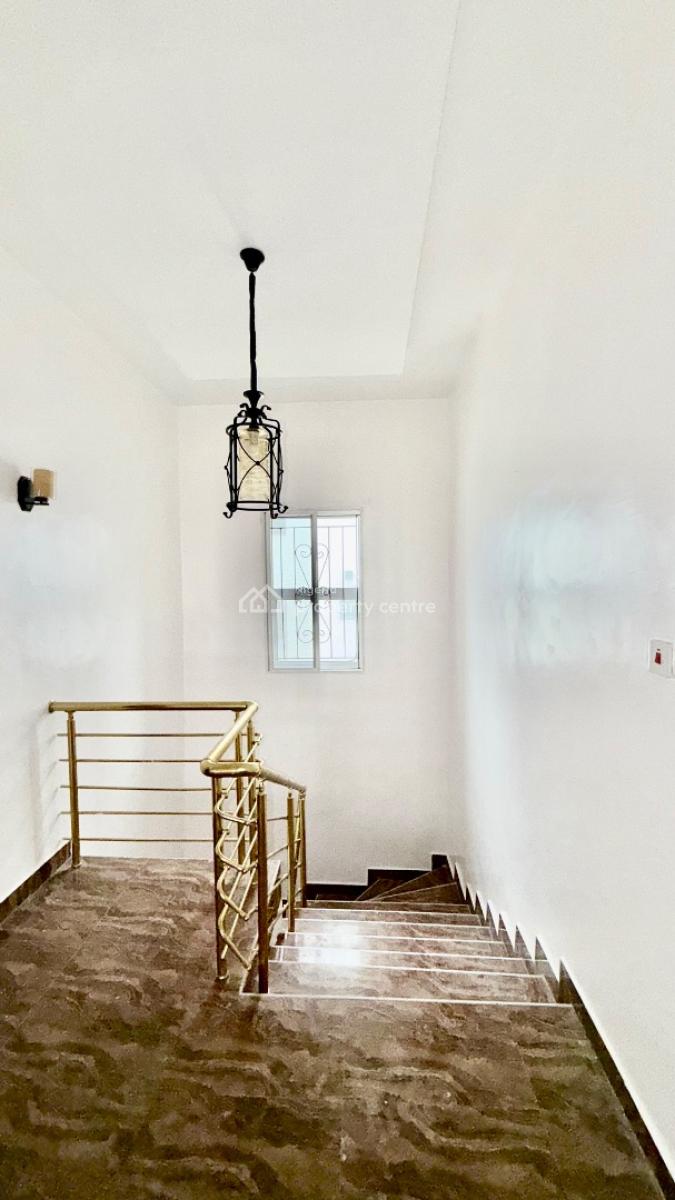 a Spacious 5 Bedroom Detached House with Inbuilt Service Quarters, Str, Michelle Okocha Crescent, Parkview, Ikoyi, Lagos, Detached Duplex for Rent
