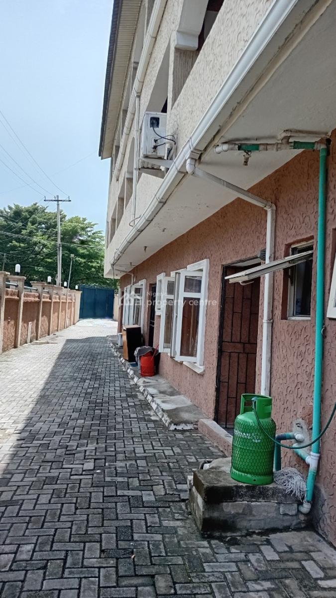 Standard and Specious Mini Flat Apartment, 19 Jimoh Babarinde Street, Ilasan Estate, Ikate Elegushi, Lekki, Lagos, Mini Flat (room and Parlour) for Rent