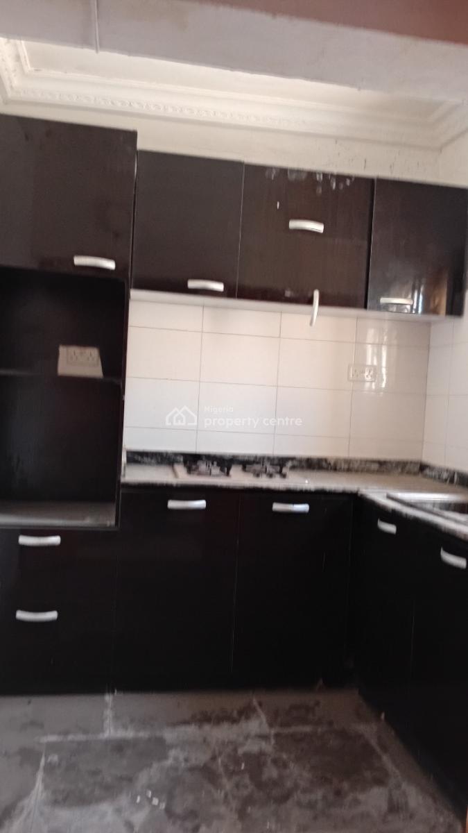 Standard and Specious Mini Flat Apartment, 19 Jimoh Babarinde Street, Ilasan Estate, Ikate Elegushi, Lekki, Lagos, Mini Flat (room and Parlour) for Rent