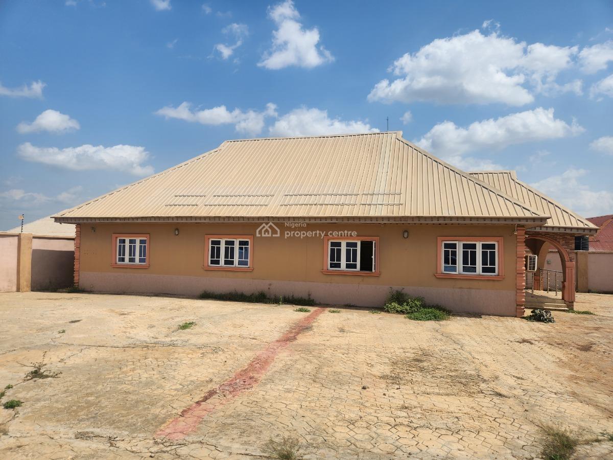 Classic 3 Bedroom on 2 Plots of Land, After Aliri Off Olorunda Abaa-akobo Road, Akobo, Ibadan, Oyo, Detached Bungalow for Sale