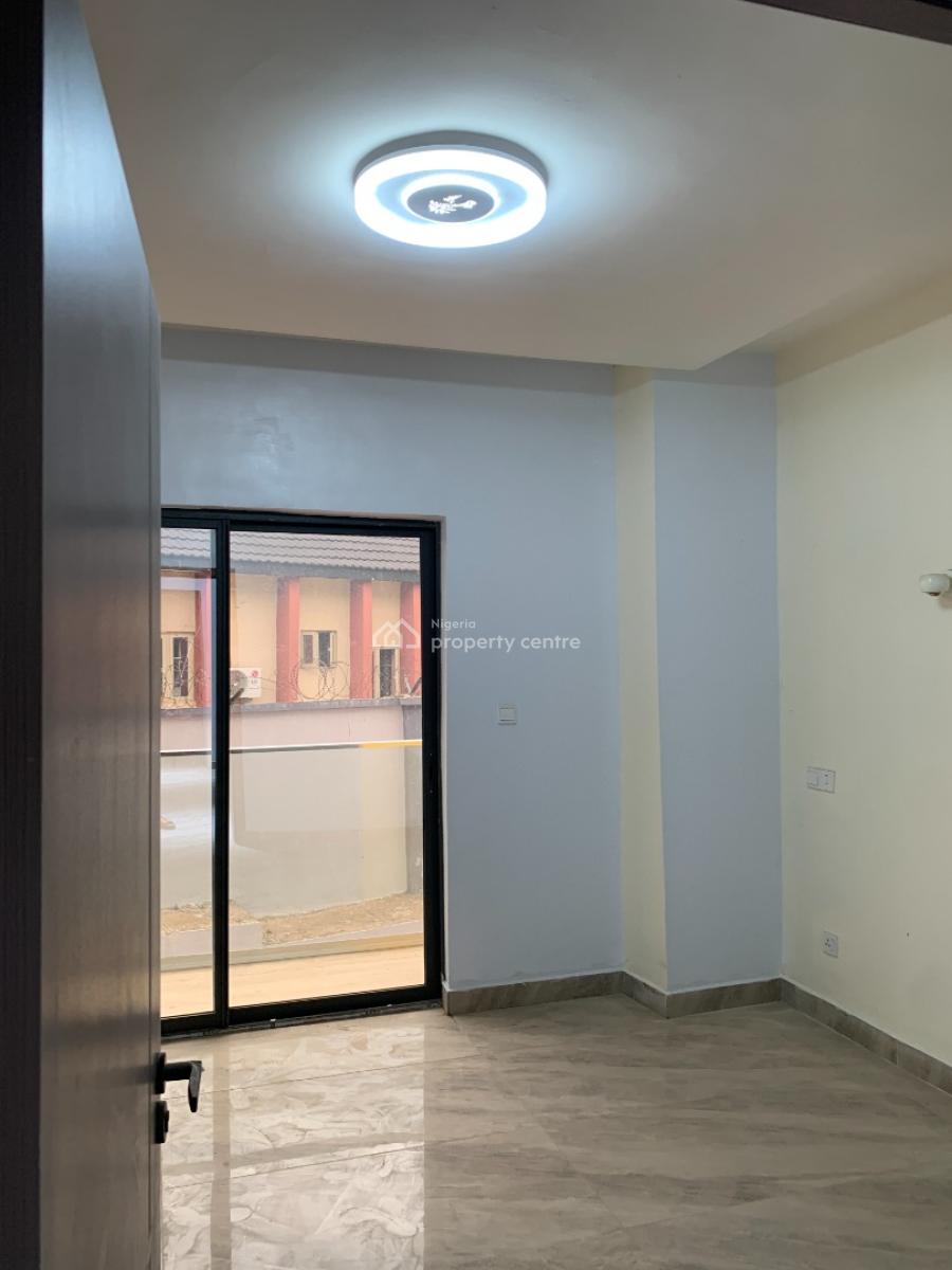 Newly Built 5 Bedrooms Terrace House with Bq, Alalubosa, Ibadan, Oyo, Terraced Duplex for Sale