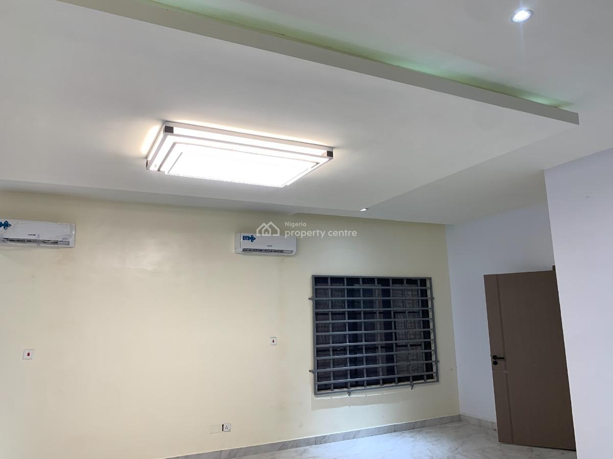 Newly Built 5 Bedrooms Terrace House with Bq, Alalubosa, Ibadan, Oyo, Terraced Duplex for Sale