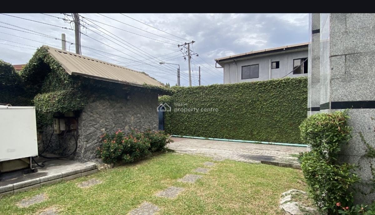 Self Compound of 4bedroom Semi Detached Duplex with Bq, Main Lekki Phase 1, Lekki Phase 1, Lekki, Lagos, Semi-detached Duplex for Sale