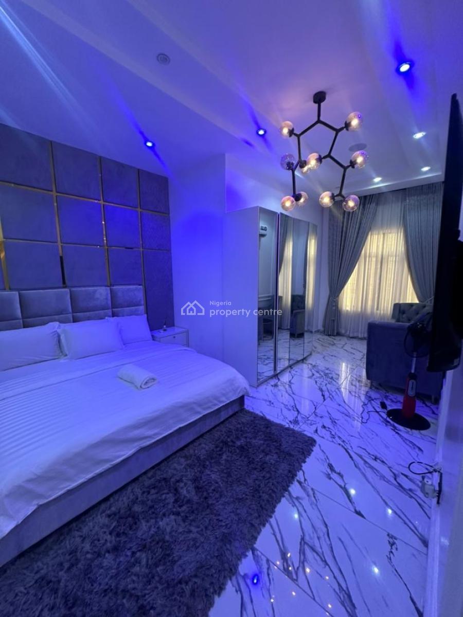 Beautifully Furnished 3-bedroom Apartment, Off Admiralty Way, Lekki Phase 1, Lekki, Lagos, Flat / Apartment for Rent