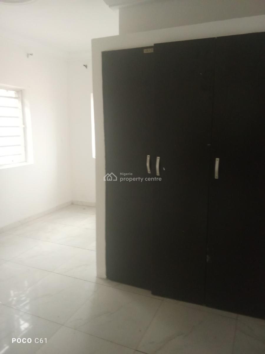 2 Bedroom Flat, Upstairs, Lbs, Ajiwe, Ajah, Lagos, Flat / Apartment for Rent