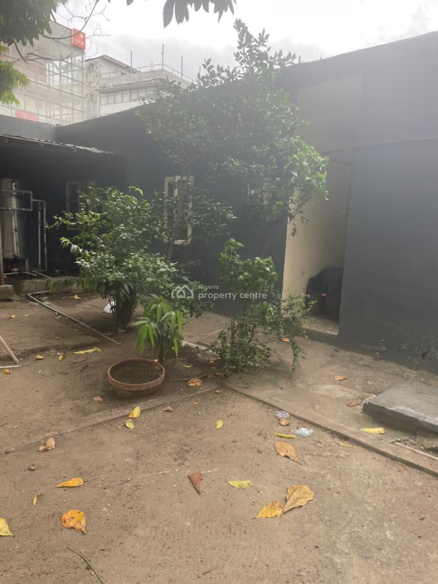 Detached 4 Bedrooms Duplex with 3 Bedroom Bungalow, Moloney, Lagos Island, Onikan, Lagos Island, Lagos, Detached Duplex for Rent