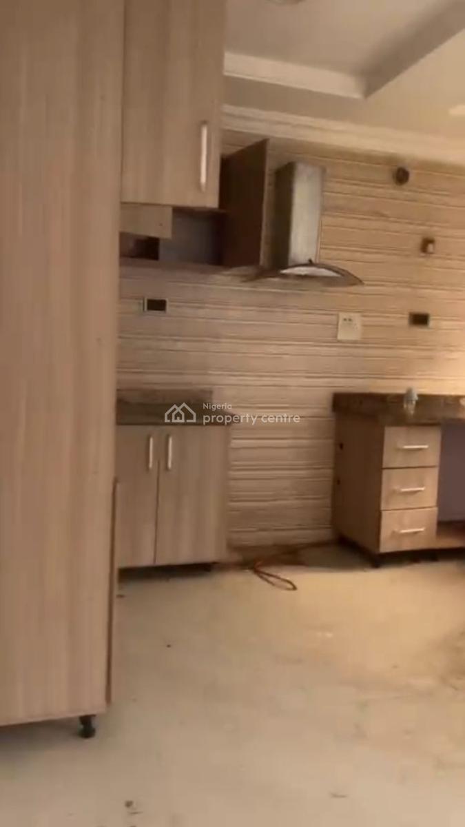 Spacious 3 Bedroom Pent House, Olokonla Sangotedo, Olokonla, Ajah, Lagos, Flat / Apartment for Rent