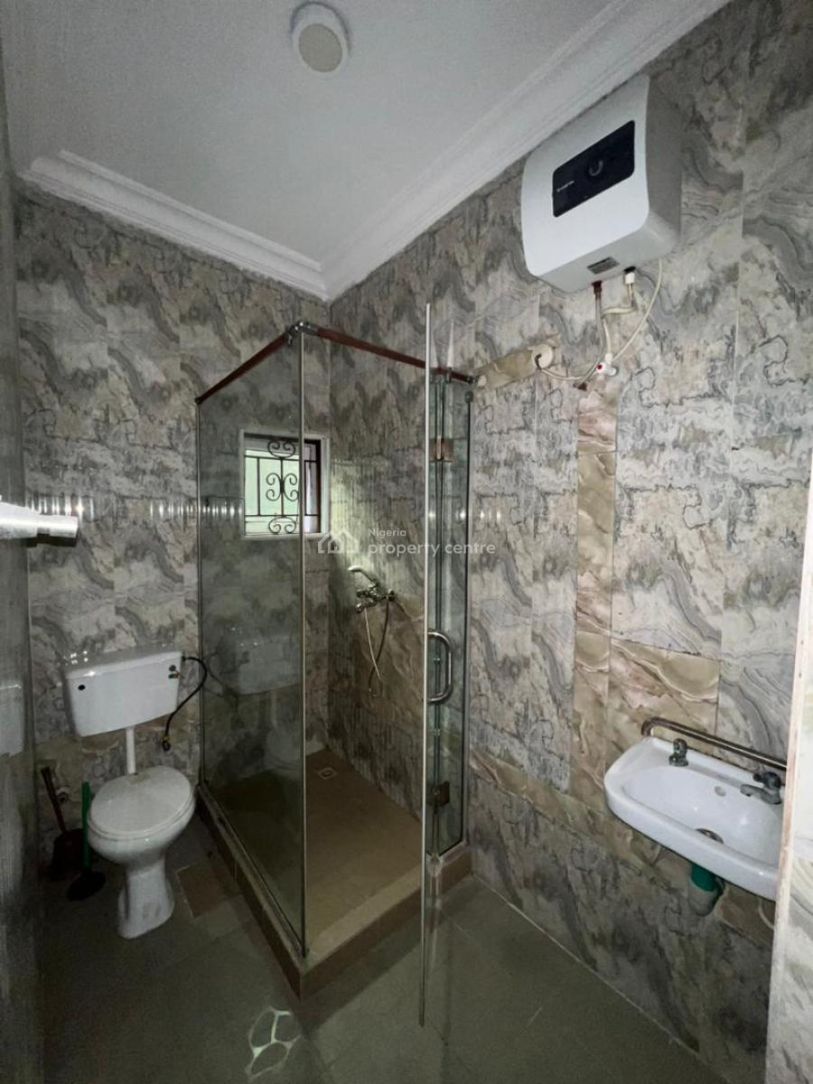 Spacious 3 Bedrooms Ground Floor Apartment in Prime Axis, Chevron Axis, Lekki, Lagos, Flat / Apartment for Rent