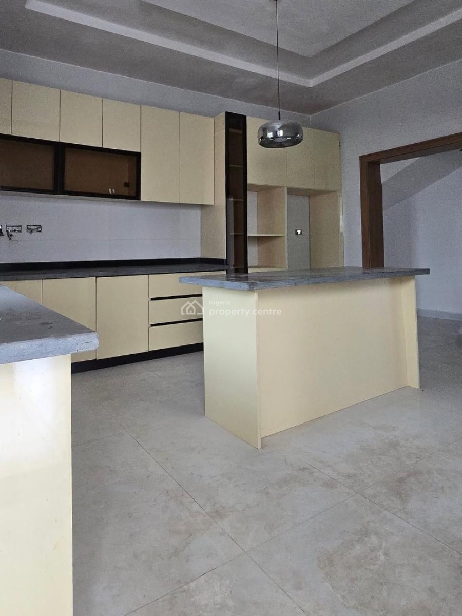 5 Bedrooms Detached Duplex with Bq, Jahi, Abuja, Detached Duplex for Sale