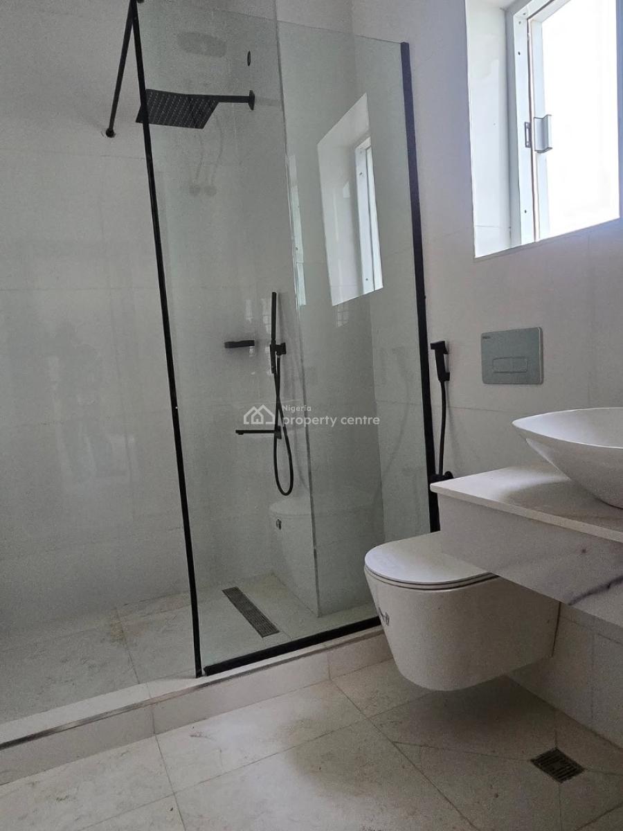 5 Bedrooms Detached Duplex with Bq, Jahi, Abuja, Detached Duplex for Sale