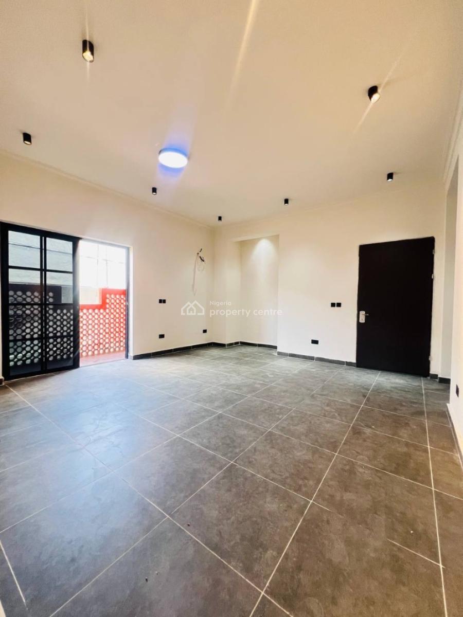 Finished 3 Bedroom Apartment, Lekki Phase 1, Lekki, Lagos, Block of Flats for Sale