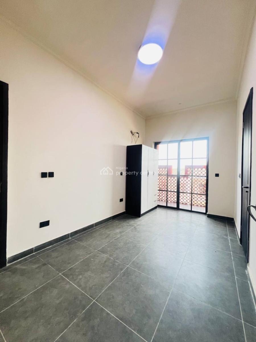 Finished 3 Bedroom Apartment, Lekki Phase 1, Lekki, Lagos, Block of Flats for Sale