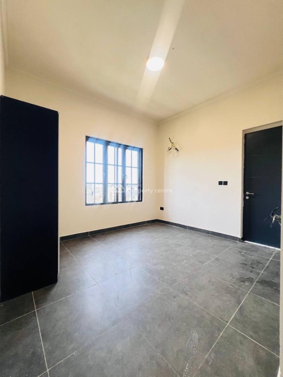 Finished 3 Bedroom Apartment, Lekki Phase 1, Lekki, Lagos, Block of Flats for Sale