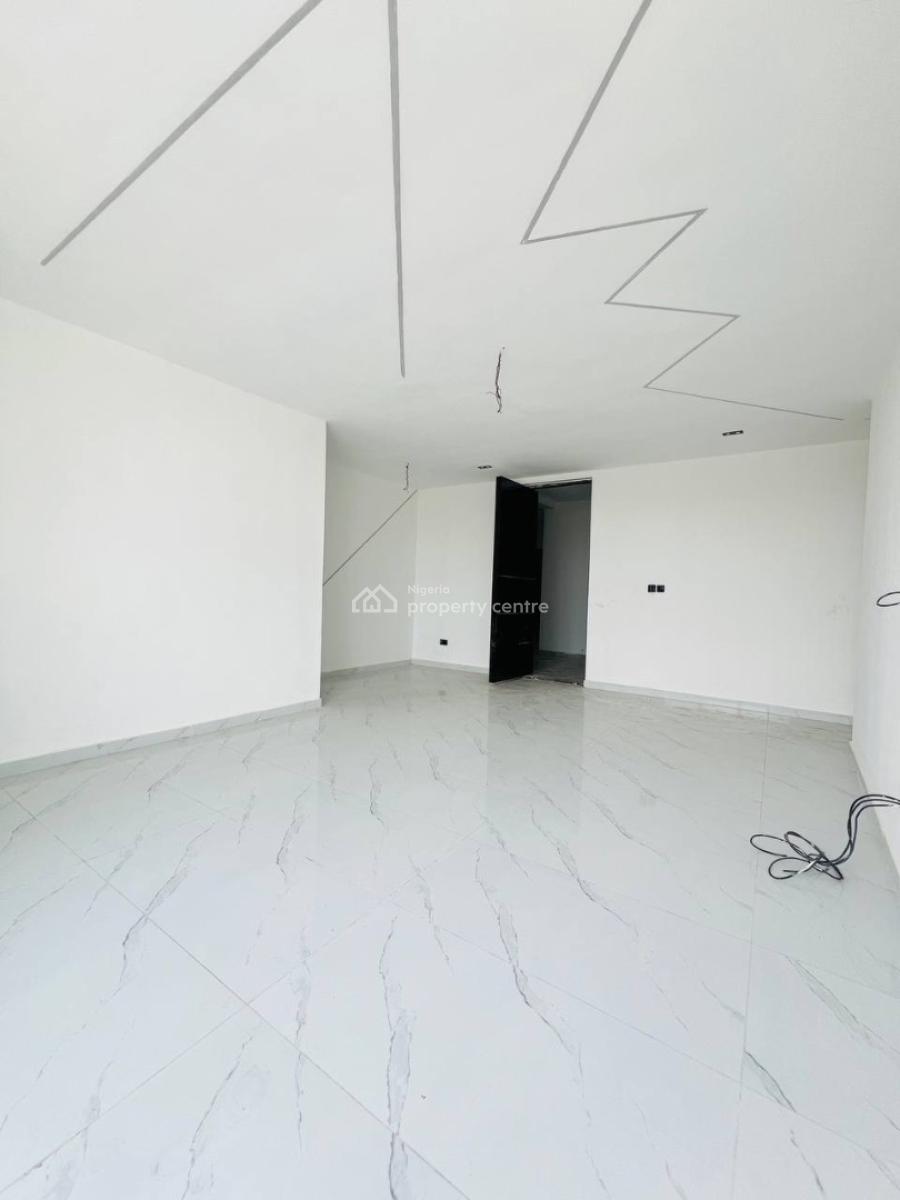 1 & 2bedroom Apartment, in a Great and Service Estate, Ikate, Lekki, Lagos, Block of Flats for Sale