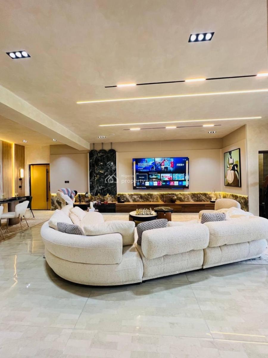 Ultral Luxury 2bedroom Apartment, Unique, Ultra, Fully Service and Spacious 2bedroom Apartment, Lekki Phase 1, Lekki, Lagos, Block of Flats for Sale