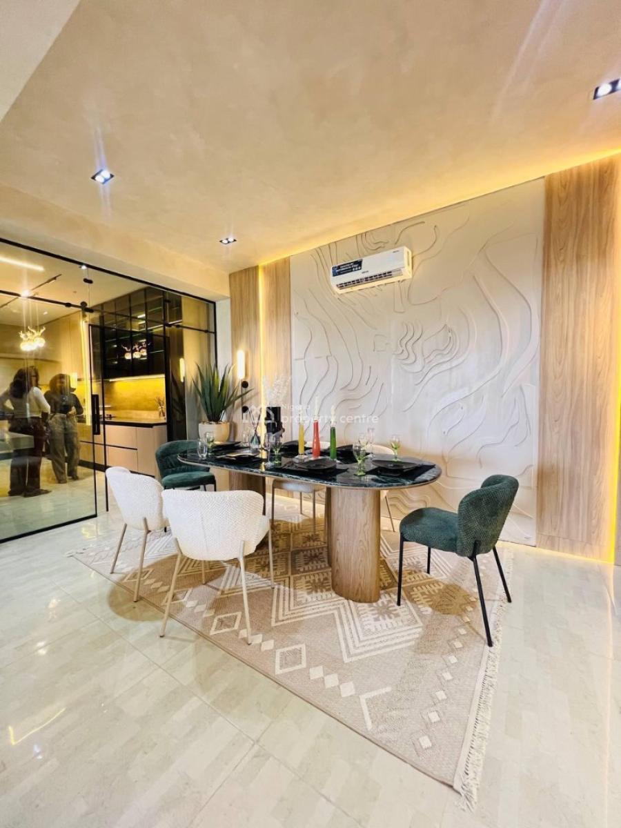 Ultral Luxury 2bedroom Apartment, Unique, Ultra, Fully Service and Spacious 2bedroom Apartment, Lekki Phase 1, Lekki, Lagos, Block of Flats for Sale